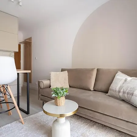 Ina Rent - Motlawa Sienna Grobla Gdańsk